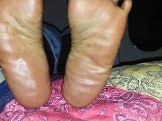 meaty wrinkle female soles
