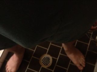 piss pants ober